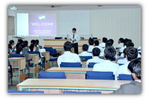 Seminar-for-college-students-min