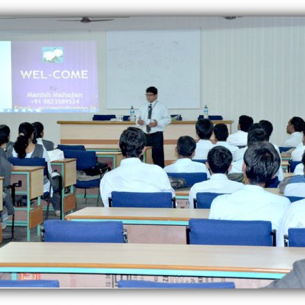 Seminar-for-college-students-min
